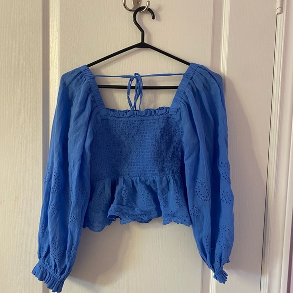 AMERICAN EAGLE blue eyelet peplum crop with puffy sleeves size medium - Picture 3 of 8